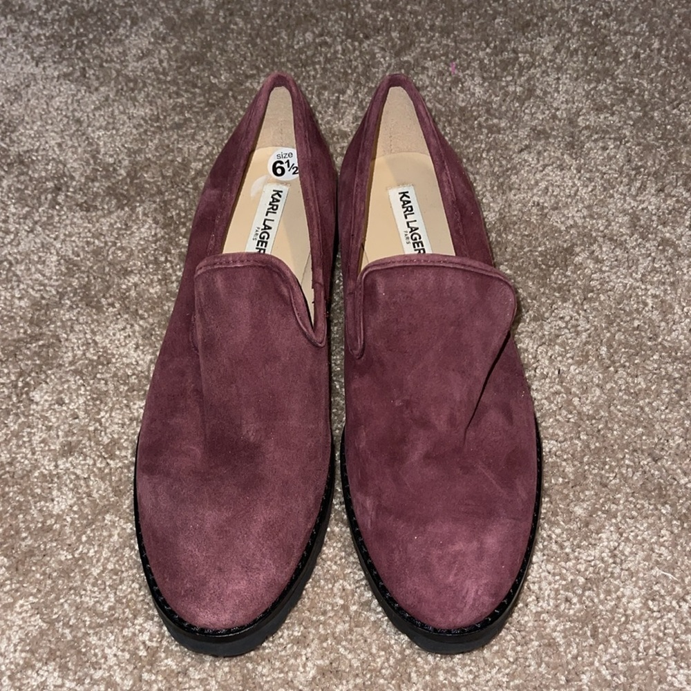 NEVER WORN KARL LAGERFELD PARIS Burgundy Suede Imani Loafers Size 6.5 - Picture 2 of 5